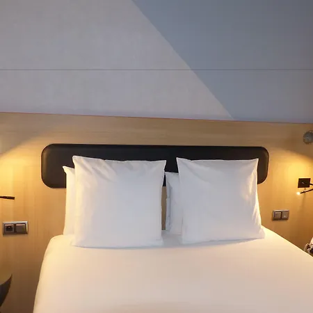 Mercure Gare De Lyon Tgv Hotel 4*