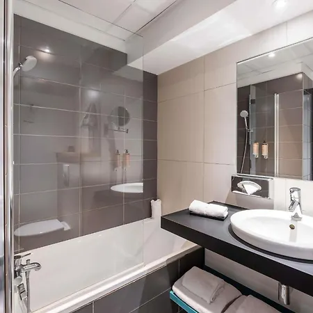 Mercure Gare De Lyon Tgv 4*