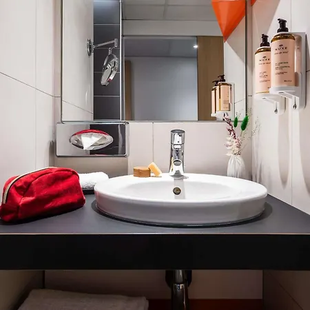 Mercure Gare De Lyon Tgv 4*