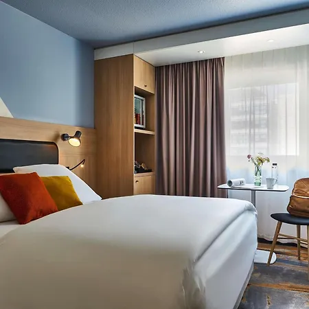Hotel Mercure Gare De Lyon Tgv 4*