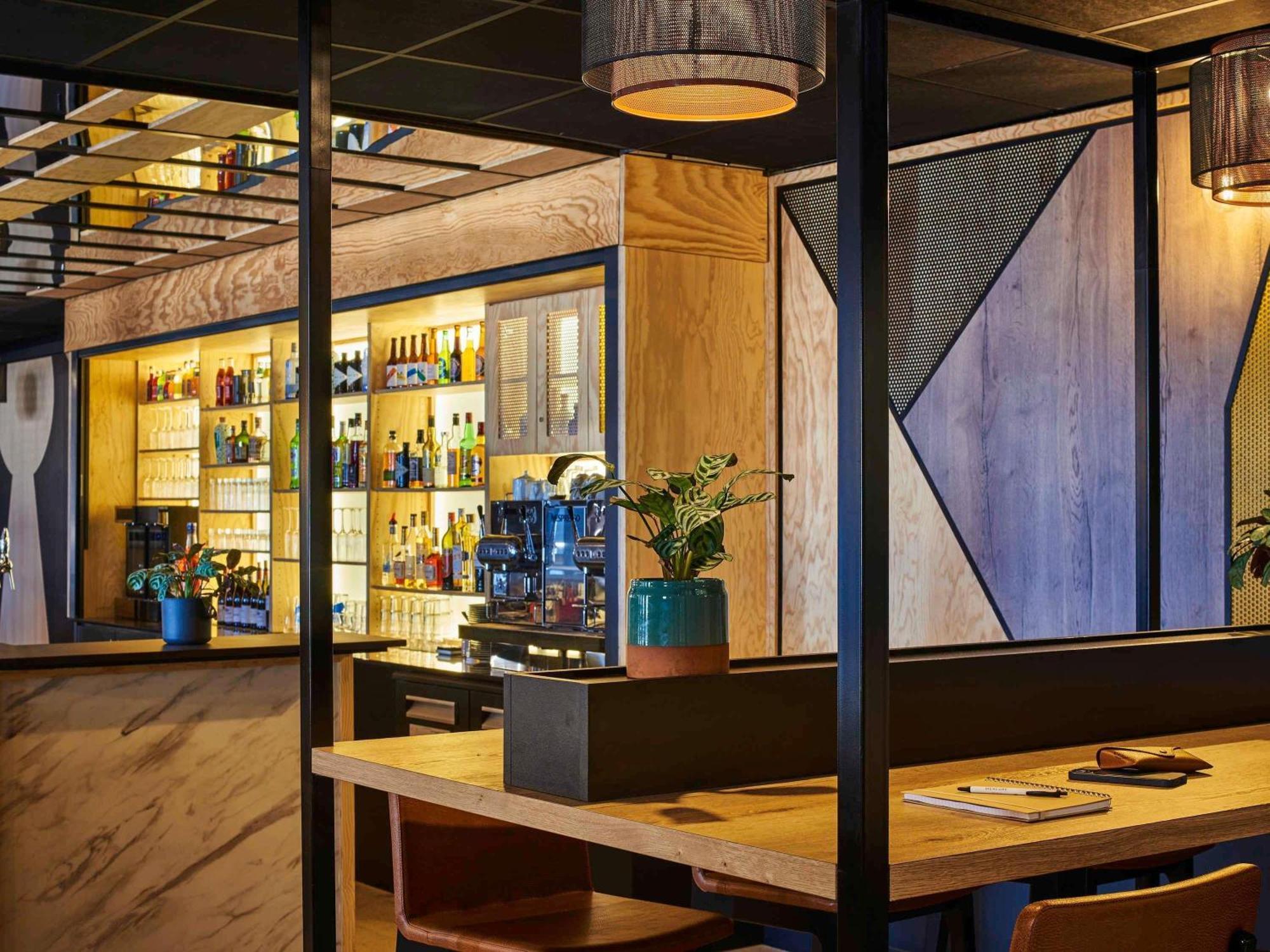 Mercure Gare De Lyon Tgv 4*