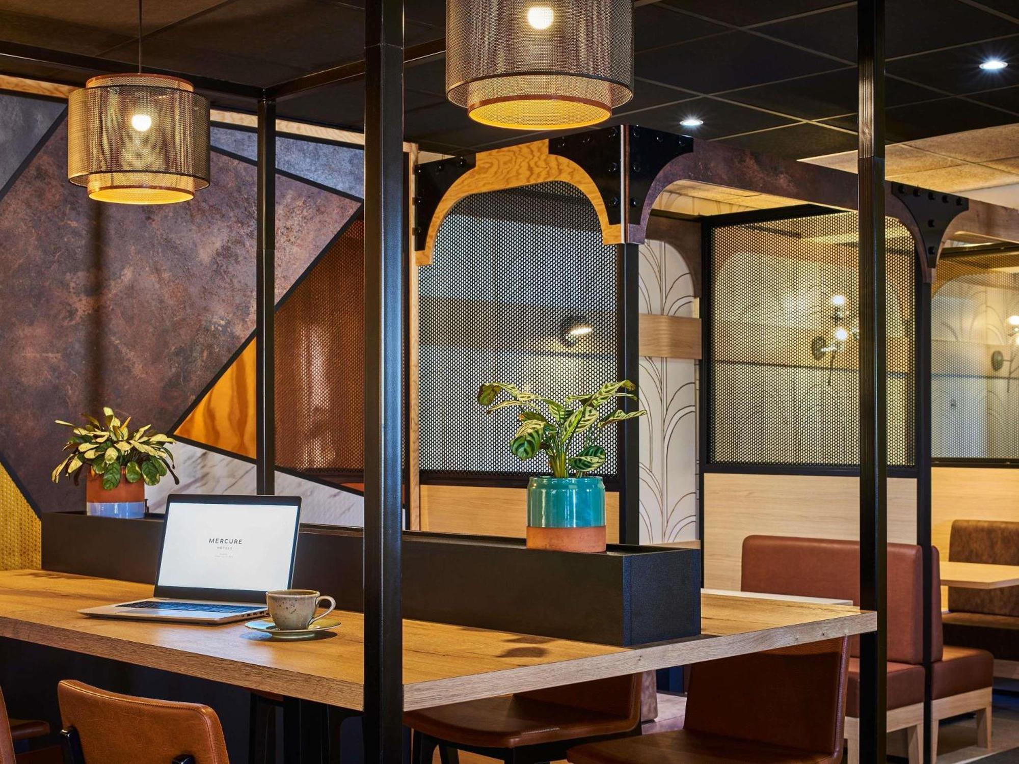 Mercure Gare De Lyon Tgv Hotel